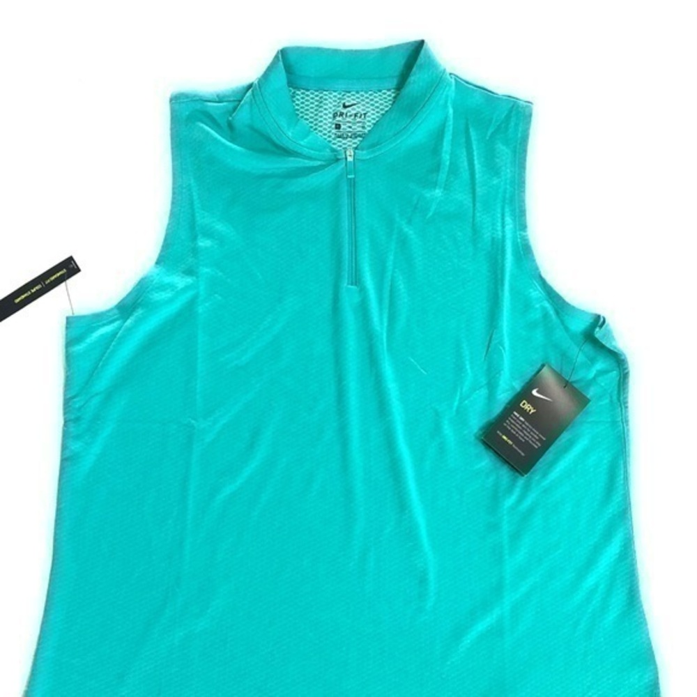NWT Nike Women's Top Size XL